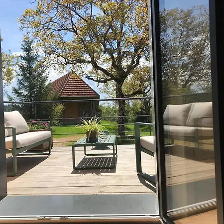 Hilltop Haven In Parlan