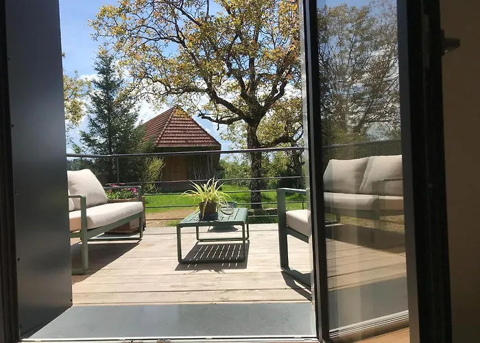 Hilltop Haven In Parlan