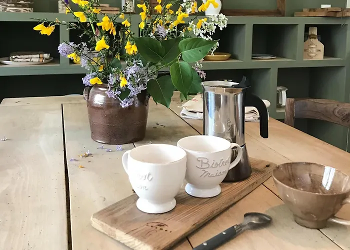 Hilltop Haven In Parlan